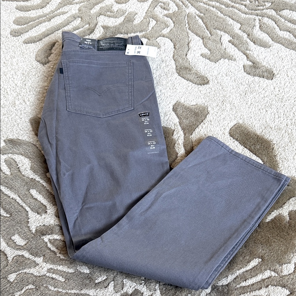 NWT! Levi’s 511 slim Gray Denim men’s Jeans